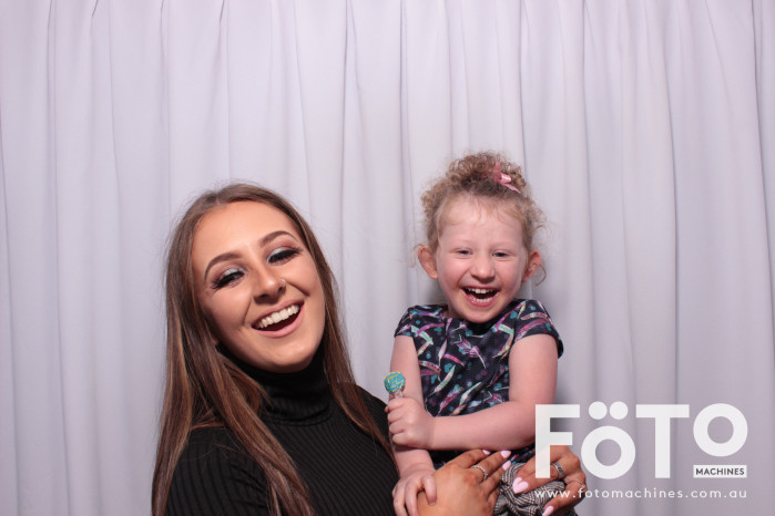 Billy's 21st | View more photos from the event at gallery.fotomachines.com.au/u/FOTOMachines/Billys-21st